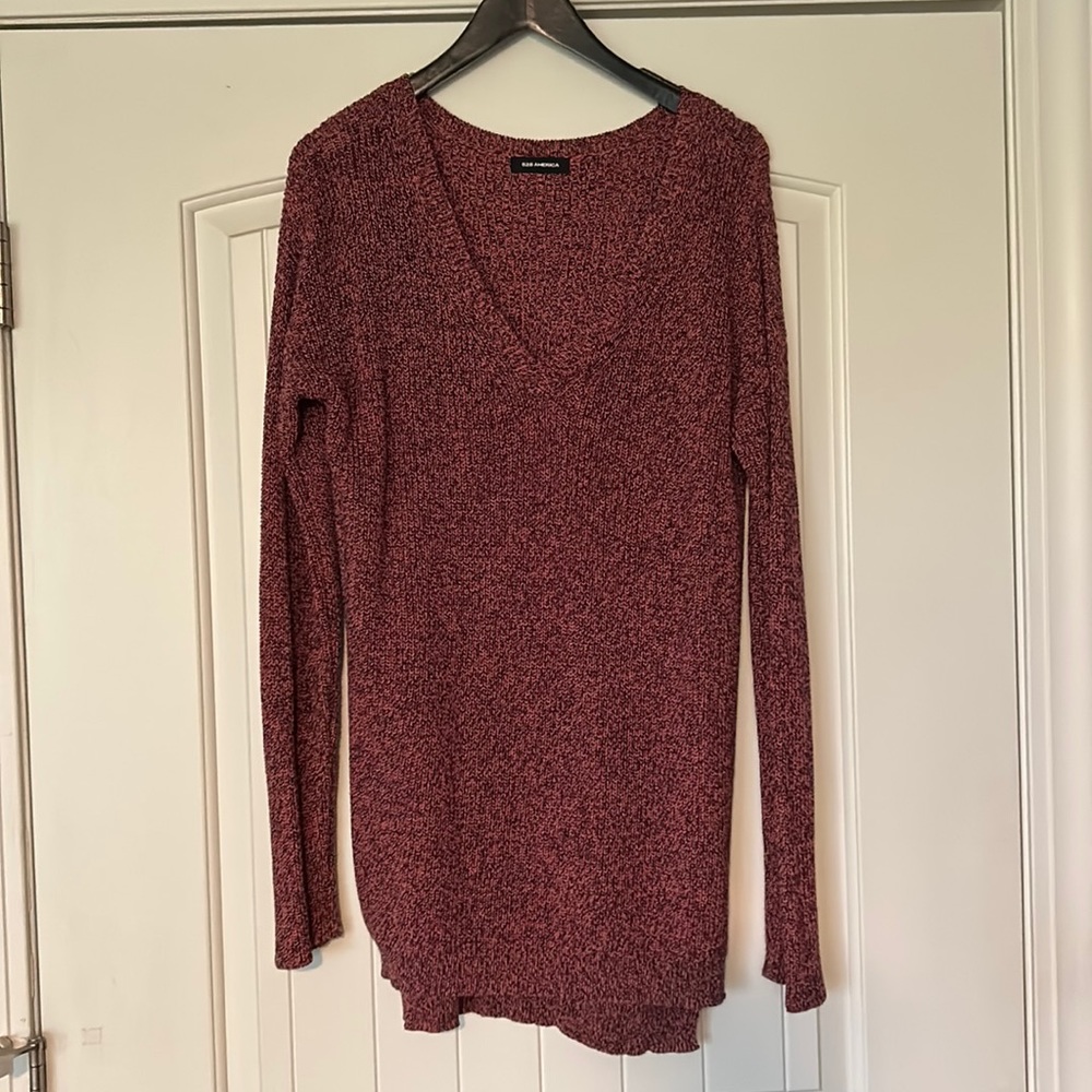 525 America sweater